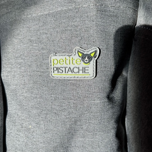 NWOT Petite Pistache Dog Carrier, Gray, Small Dogs - Picture 3 of 13